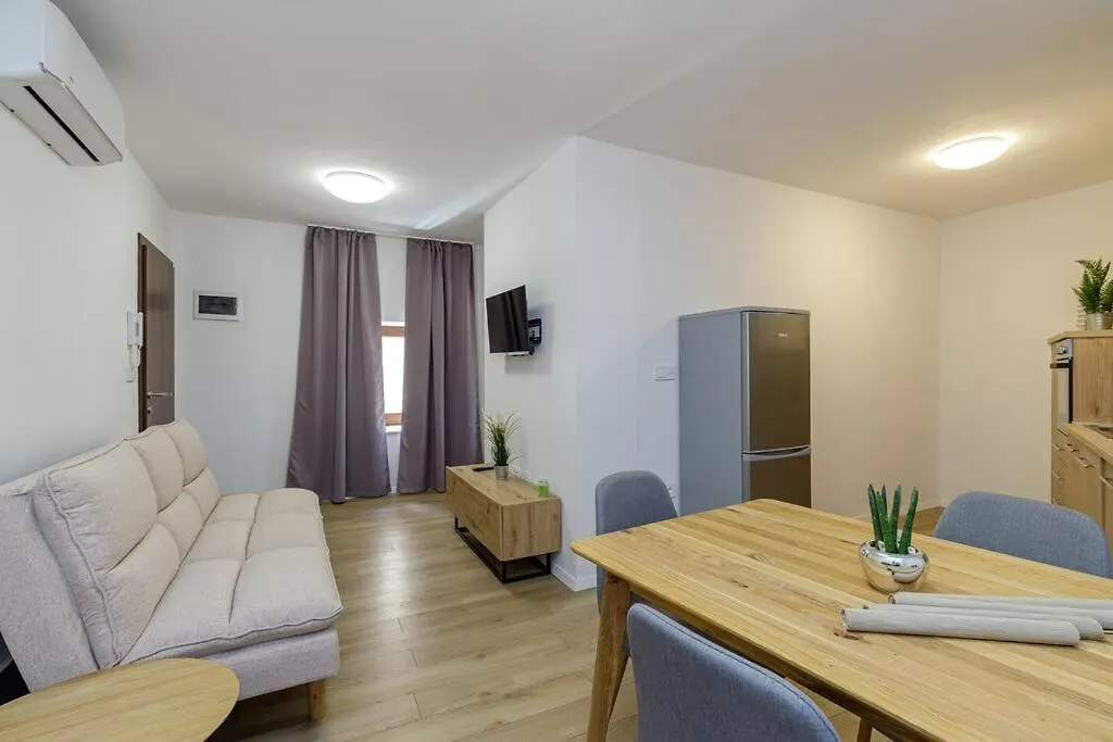 Apartament House Aves 1 Kaštelir