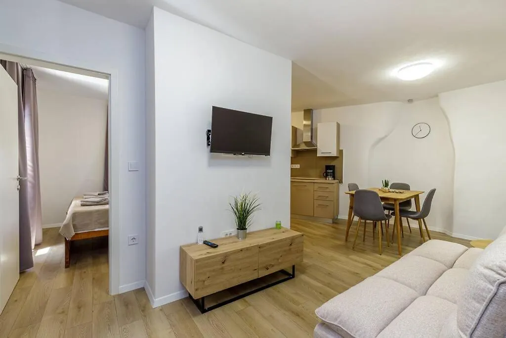 Apartament House Aves 1 Kaštelir